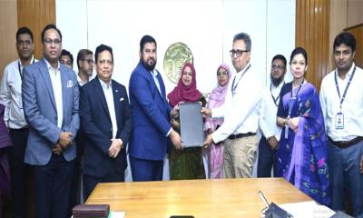 সিএমএসএমই খাতের উন্নয়নে বাংলাদেশ ব্যাংকের সাথে এনসিসি ব্যাংকের দুটি গুরুত্বপূর্ণ পুনঃঅর্থায়ন চুক্তি স্বাক্ষর