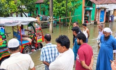 ঘোড়াশাল পৌরসভায় জলাবদ্ধতা ও নিষ্কাশন সমস্যা: চরমে জনদুর্ভোগ