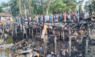 আমতলীতে সাত ব্যবসায়ীর স্বপ্ন পুড়ে ছাই
