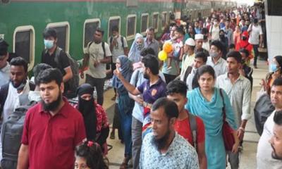 ঈদ আনন্দ ভাগাভাগি করতে রাজধানী ছাড়ছেন নগরবাসী