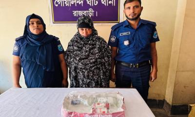 দৌলতদিয়া পতিতা পল্লীর প্রভাবশালী সর্দারনী ঝুমুর মাদকসহ গ্রেপ্তার