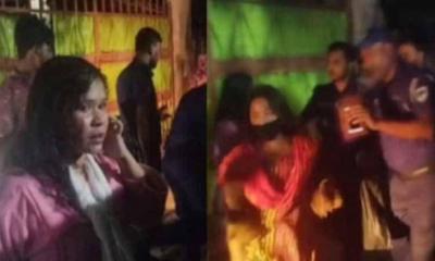 সাতক্ষীরায় প্রতারণার অভিযোগে দুই নারী আটক