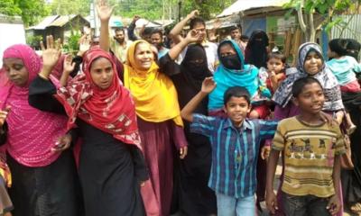 চাঁদাবাজির প্রতিবাদে এলাকাবাসী ও ব্যবসায়ীদের বিক্ষোভ-মানববন্ধন !