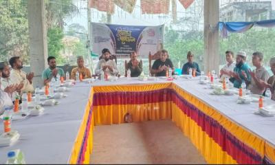 টুঙ্গিপাড়ায় সাংবাদিকদের সম্মিলিত ইফতার মাহফিল অনুষ্ঠিত