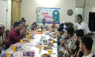 এলেঙ্গা প্রেসক্লাবের দোয়া ও ইফতার মাহফিল  অনুষ্ঠিত