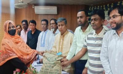 নবীনগরে বিনামূল্যে বীজ ও সার বিতরণ কর্মসূচির উদ্বোধন