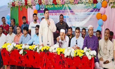‎সোনারগাঁয়ে কৃতি শিক্ষার্থীদের সংবর্ধনা ও ক্রীড়া প্রতিযোগিতার পুরস্কার বিতরণ