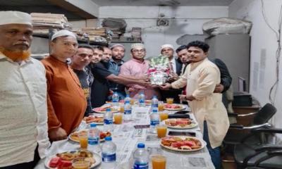 এলেঙ্গা হাইওয়ে থানা ওসি‍‍`র মতবিনিময় ও ইফতার মাহফিল