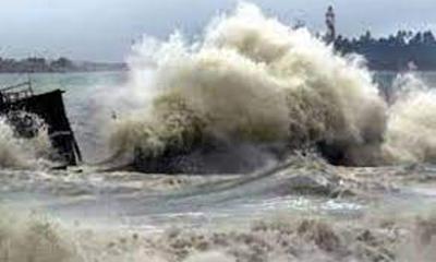 নিম্নচাপটি গভীর নিম্নচাপে পরিণত,উত্তাল সাগর