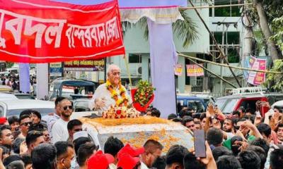 পার্বত্য মন্ত্রী সাচিংপ্রু জেরীকে বান্দরবানে রাজকীয় সংবর্ধনা