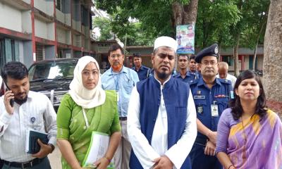মুকসুদপুরে শান্তিপূর্ণ পরিবেশে শুরু হয়েছে এসএসসি পরীক্ষা ২০২৫