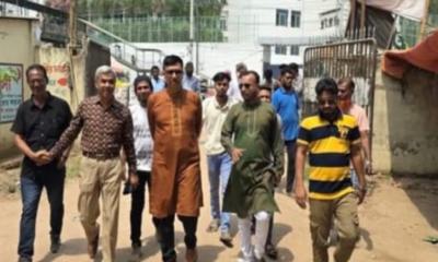 সাভারে এসএসসি পরীক্ষার্থীদের পাশে ছাত্রদল