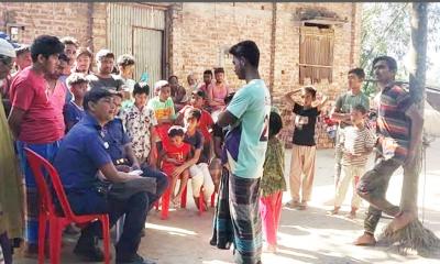 প্রতিবন্ধী নারীকে ধর্ষণের ঘটনায় ধর্ষককে পুলিশে দিয়েছে এলাকাবাসী