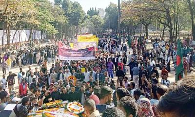 শহীদ বুদ্ধিজীবী স্মৃতিসৌধে সর্বস্তরের মানুষের শ্রদ্ধা