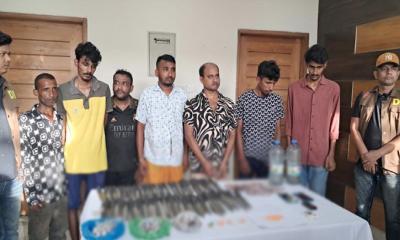 ডিবি ও পুলিশের অভিযানে জাল নোটসহ আটক ১১