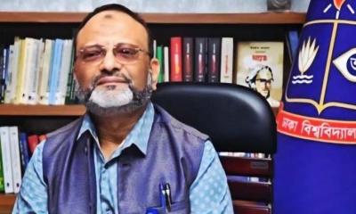 পদত্যাগপত্র জমা দিলেন ঢাবি উপাচার্য
