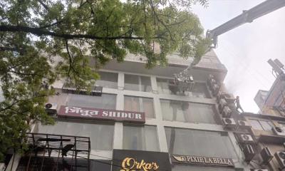 মিরপুরে বহুতল ভবনে আগুন, নিয়ন্ত্রণে ৫ ইউনিট