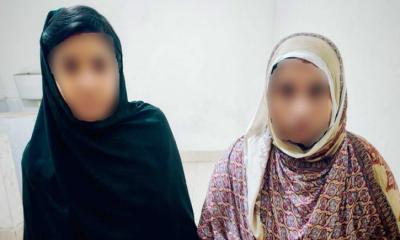 গাইবান্ধায় পর্ন ভিডিও বানানোর সময় চারজনকে হাতেনাতে আটক করলো পুলিশ
