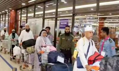৪১৯ জন হজযাত্রী নিয়ে ঢাকায় পৌঁছেছে প্রথম ফিরতি ফ্লাইট