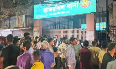 ছয় বছরের কন্যা শিশুর অস্বাভাবিক মৃত্যু, হাতিরঝিল থানা ঘেরাও