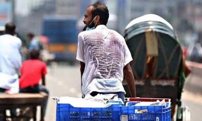 তীব্র দাবদাহের মধ্যেও ২১ জেলার জন্য দুঃসংবাদ