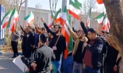 ইরানে ফের সরকারবিরোধী বিক্ষোভ, এবার রাস্তায় শিক্ষার্থীরা