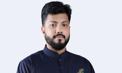 ইশরাকের পদত্যাগপত্র গ্রহণ করেছেন রাষ্ট্রপতি, প্রজ্ঞাপন জারি