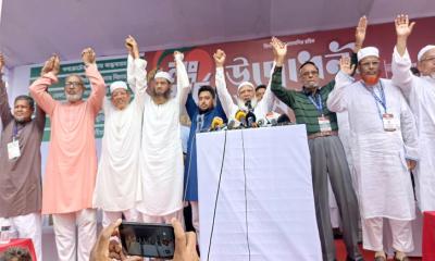 ১১ দলীয় জোটের ঢাকা-চট্টগ্রাম লংমার্চ শুরু