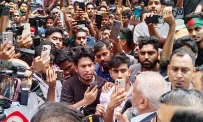 দক্ষিণ কোরিয়া গমনেচ্ছুদের বিক্ষোভ, পদক্ষেপ নেওয়ার আশ্বাস মন্ত্রীর