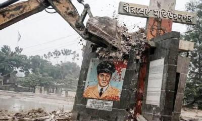বীরশ্রেষ্ঠ মতিউরের ভাস্কর্য সরানো নিয়ে বিভ্রান্তি