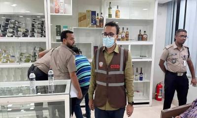 সালমান মুক্তাদিরের শ্বশুরের মদের ৪ গুদাম সিলগালা