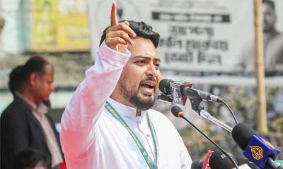 এবার নাহিদ ইসলামের দ্বৈত নাগরিকত্বের বৈধতা নিয়ে রিট