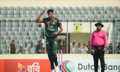 কিউই শিবিরে জোড়া আঘাত নাহিদ রানার