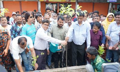 প্রধানমন্ত্রী কর্তৃক দেশব্যাপী বৃক্ষরোপণ কর্মসূচির উদ্বোধন উপলক্ষে রাসিকের বৃক্ষরোপণ কর্মসূচি