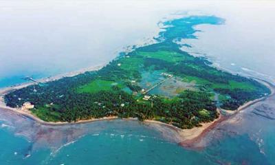 সেন্টমার্টিনের আকাশে হঠাৎ বিদেশি ড্রোন, যা জানা গেল