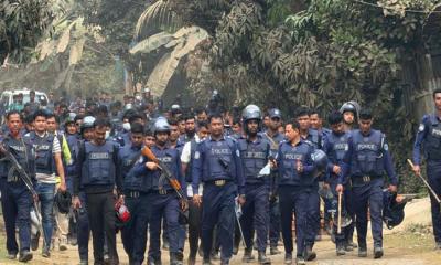 জঙ্গল সলিমপুরে যৌথবাহিনীর অভিযান