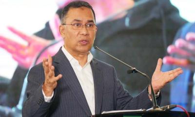 ২৫ তারিখে ফিরছেন তারেক, প্রবাসীদের এয়ারপোর্টে না যেতে  অনুরোধ