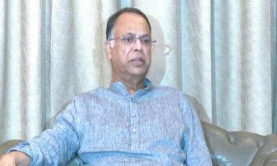 আতঙ্কিত হবেন না, প্রয়োজন অনুযায়ী তেল নিন