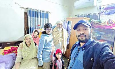 একই পরিবারের সড়কে ঝরল  ৩ প্রাণ, আহত ৩