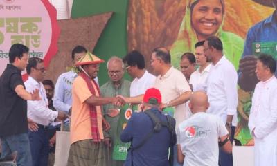 কৃষিভিত্তিক শিল্প গড়ে তোলার আহ্বান প্রধানমন্ত্রীর