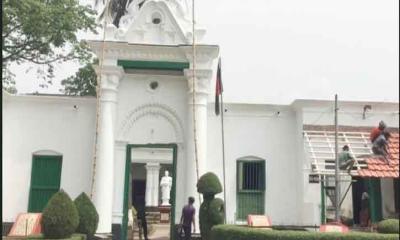 নওগাঁর আত্রাইয়ে রবীন্দ্রনাথ ঠাকুরের ১৬৫ তম জন্মবার্ষিকী উপলক্ষ্যে প্রস্তুতি