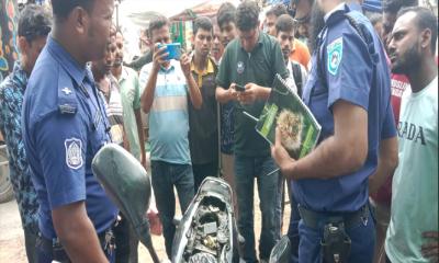 মোটর সাইকেলের ট্যাঙ্কি থেকে ৬ কেজি গাঁজা উদ্ধার