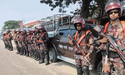 আইন-শৃঙ্খলা পরিস্থিতি স্বাভাবিক রাখতে ৫ জেলায় বিজিবি মোতায়েন