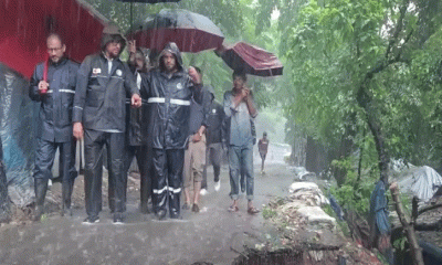 পাহাড়ধসের ঝুঁকিতে থাকা বাসিন্দাদের   নিরাপদ স্থানে  সরে মেয়রের অনুরোধ