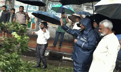 ভারী বর্ষণে জলাবদ্ধতা নিরসনে ভোর থেকেই মাঠে ডিএসসিসি
