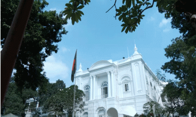 শেখ হাসিনাসহ ৪১ জনের বিরুদ্ধে ট্রাইব্যুনালে চার্জ