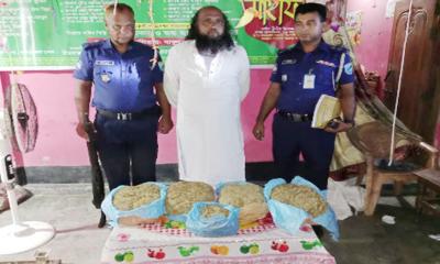 শ্রীপুরে গাঁজা-অস্ত্রসহ বিপ্লব সাধু আটক