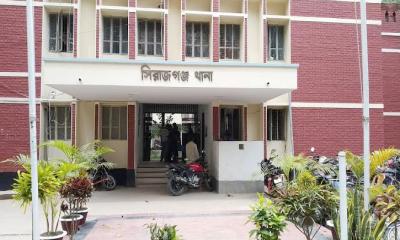 একই স্থানে তৃতীয় হত্যাকাণ্ড: আতঙ্কে সিরাজগঞ্জের শিয়ালকোলবাসী