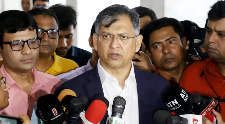 ‘দিল্লিতে শেখ হাসিনার রাজনৈতিক তৎপরতার দায় ভারত এড়াতে পারে না’