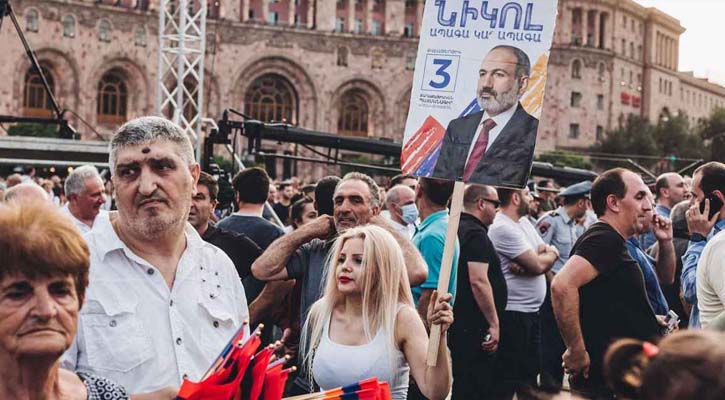 অসন্তুষ্ট নারীদের জন্য ‘সেক্স মন্ত্রণালয়’ গঠনের প্রস্তাব